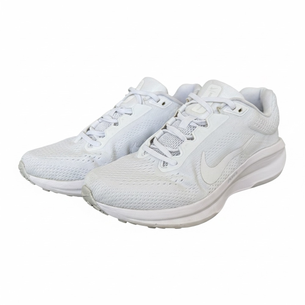 Nike Winflo 11 Womens Size 7.5 White Running Shoes Athletic Sneakers FJ9510-100